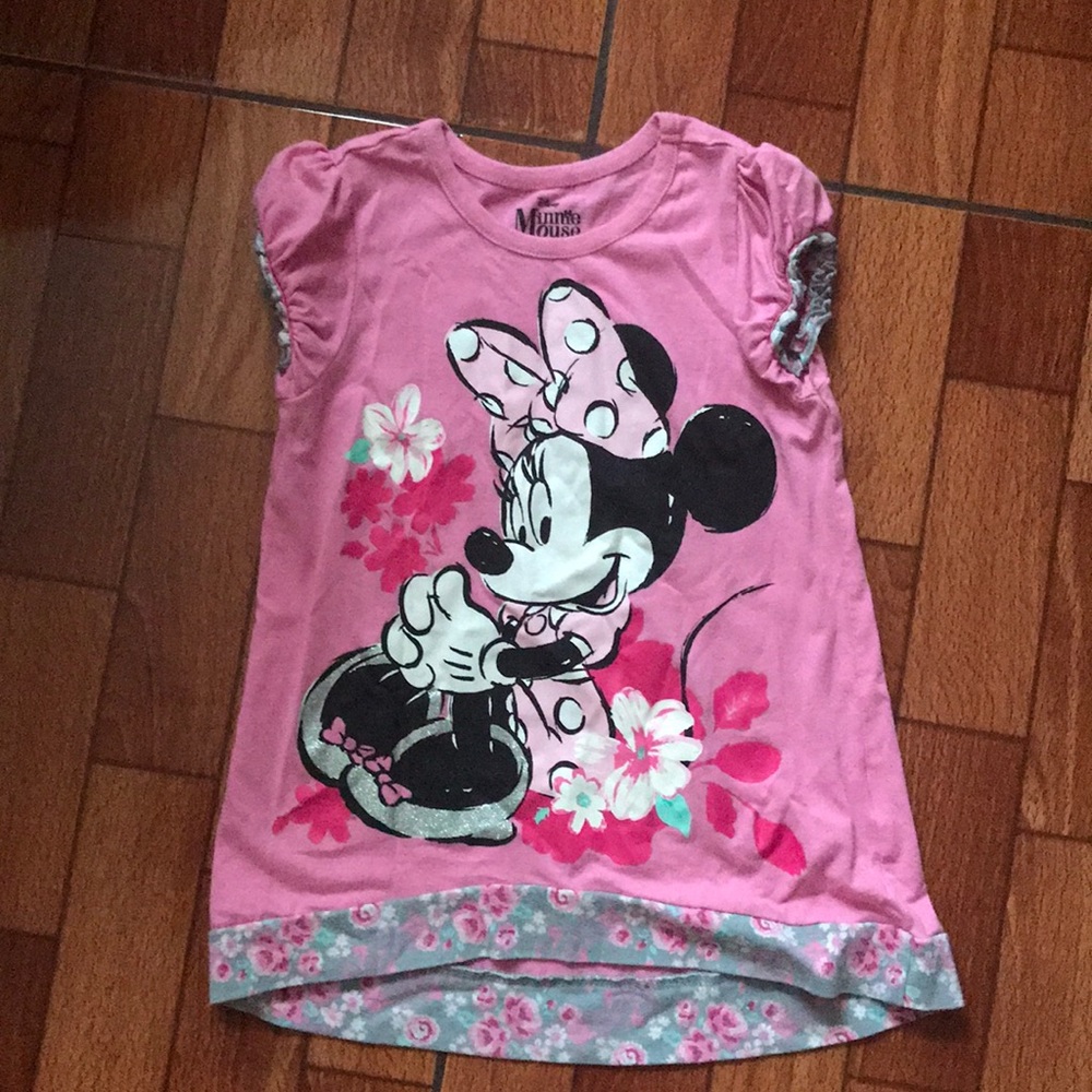 Minnie Mouse shirt